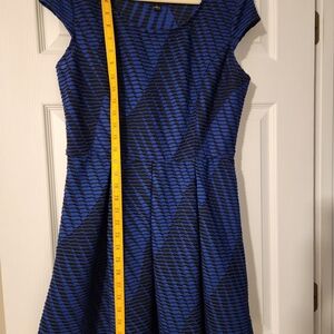Iz Byer Blue and Black Textured/Patterned Mini Dress Juniors Size Large